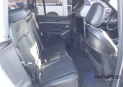 2023 Jeep Grand Cherokee Overland 4X4 from USA, damaged, VIN 1C4RJHDG0PC568879